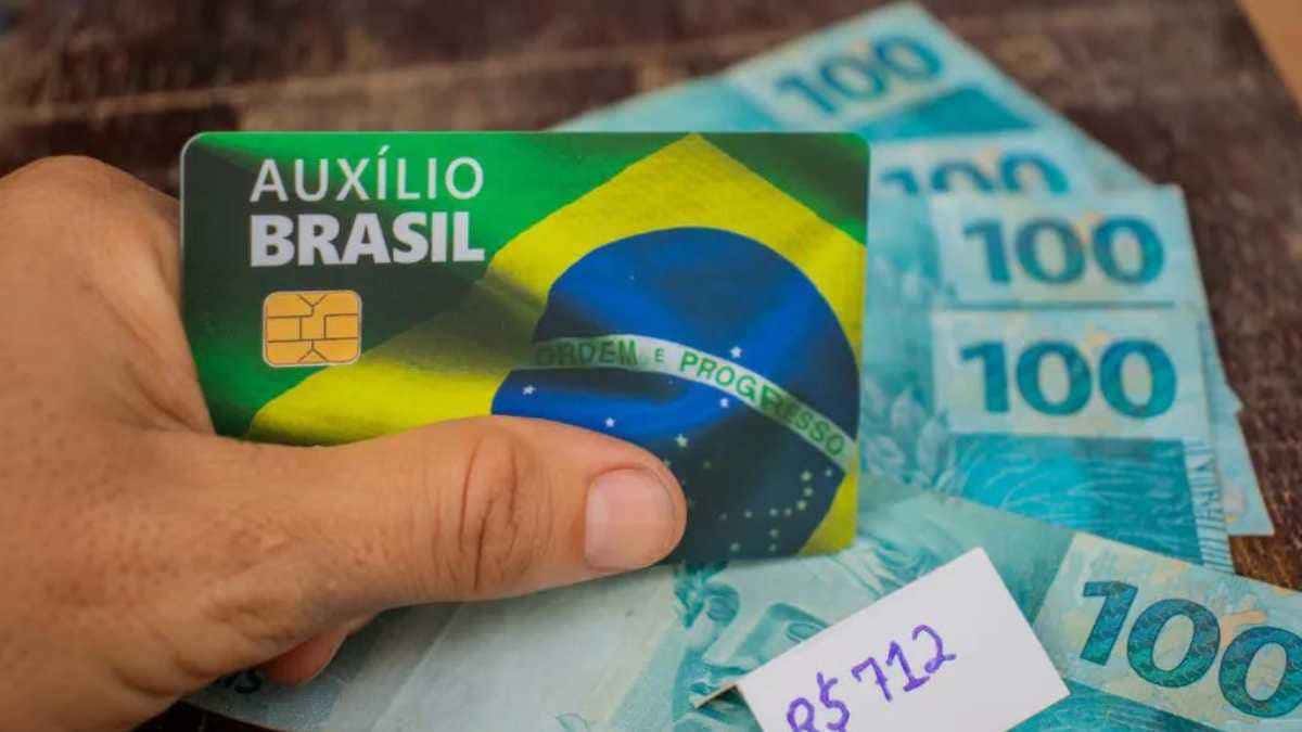 Justiça determina que a Caixa Econômica Federal indenize beneficiários do Auxílio Brasil (atual Bolsa Família)