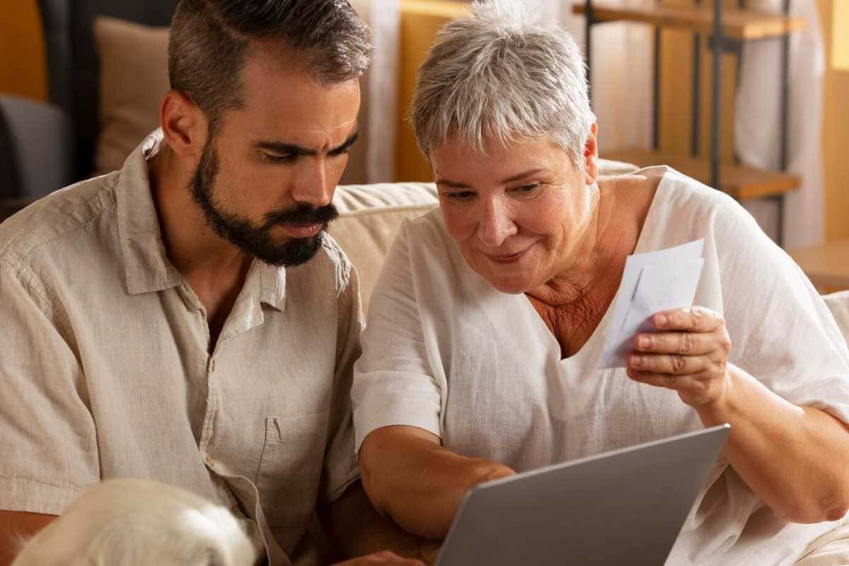 Aposentadoria por idade mínima ou BPC? Diferenças e como se preparar para garantir seus direitos
